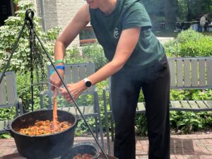 Kookdemonstraties met Fem´s Food op open vuur op 5 en 6 april