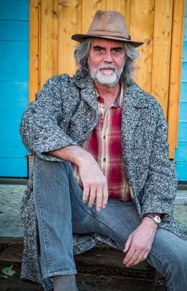 Maarten Oversier - Grafgeheimen aan het licht